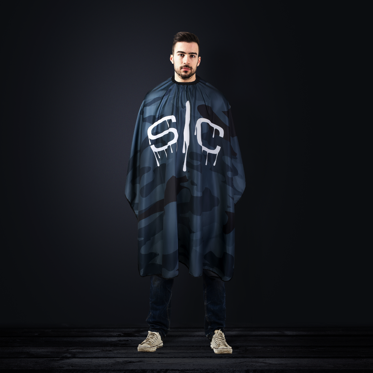 Waterproof Barber/Stylist Cape with Adjustable Closure in Black Camo Design - Image 4