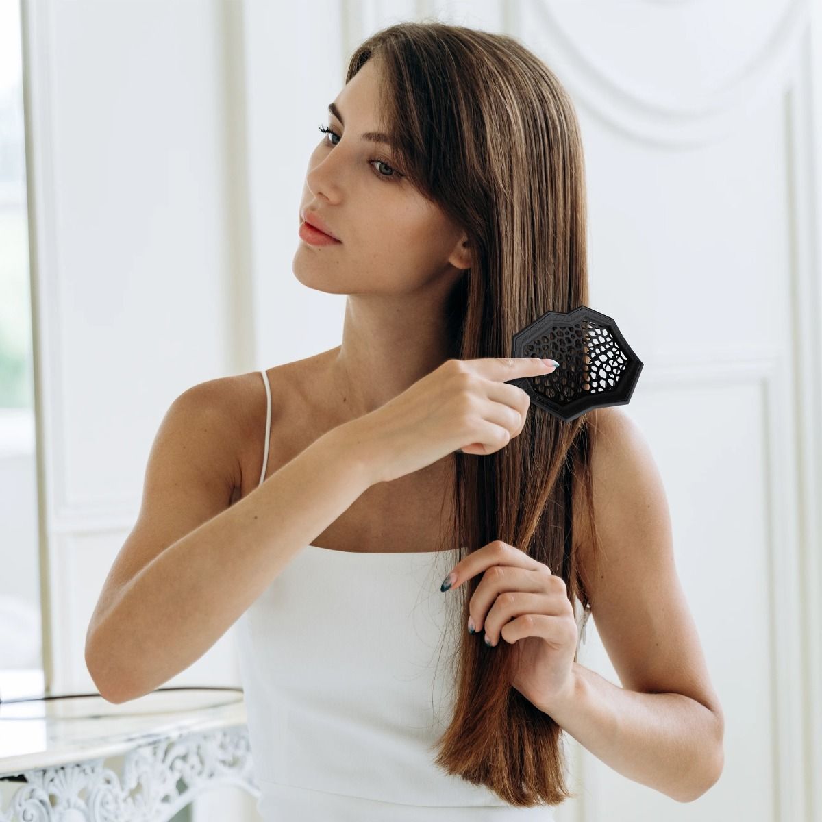 No Knots Detangler Brush - Image 2