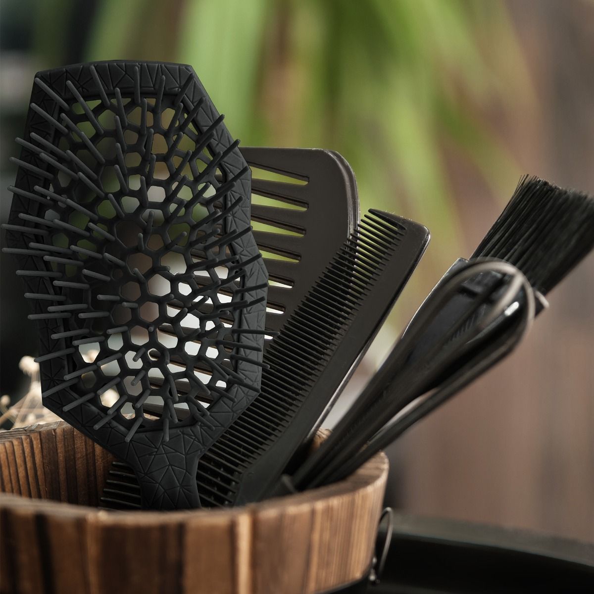 No Knots Detangler Brush - Image 6